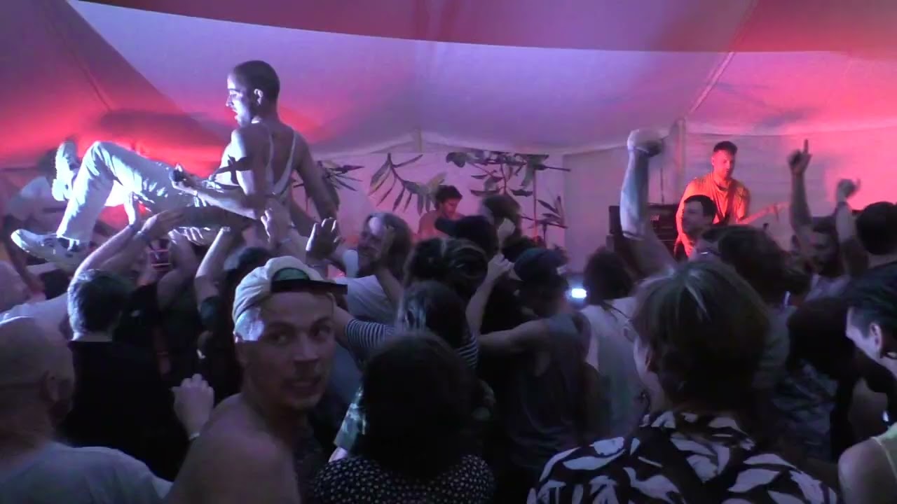 Kurvy Če&scaron;i, 03, Beseda u bigb&iacute;tu, Tasov, 5. 6. 2022