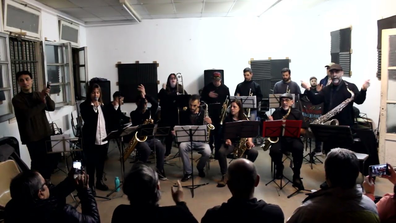 La Marechal Big Band - Crazy little things called love - Arr. Roger Holmes