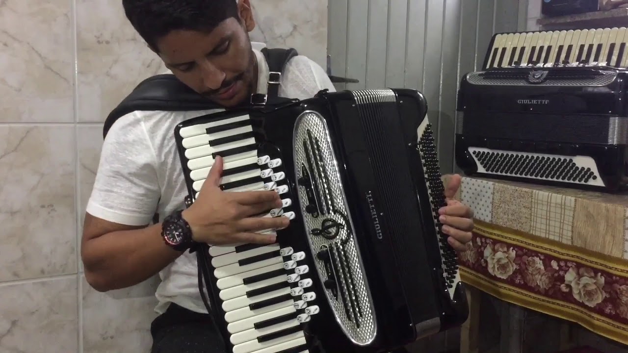 Acordeon Giulietti Super Model anos 60