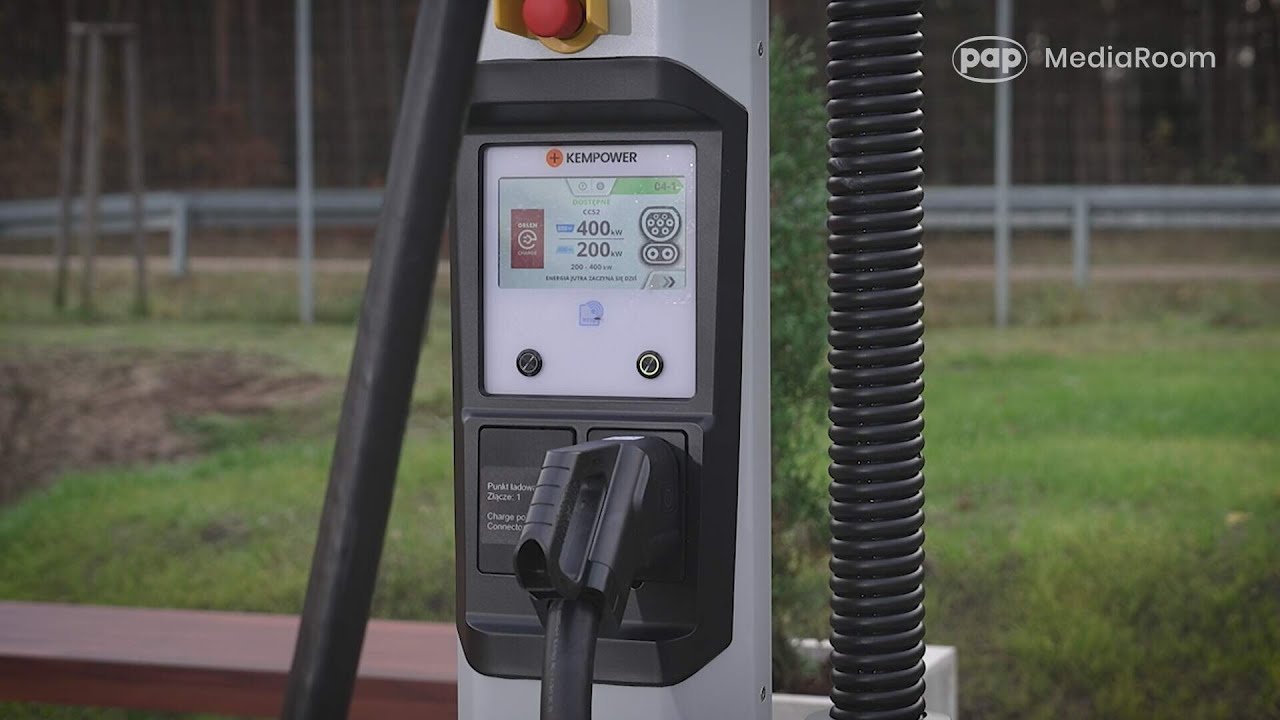 Olsztynek: ORLEN otworzył pierwszy hub szybkiego ładowania samochod&oacute;w elektrycznych