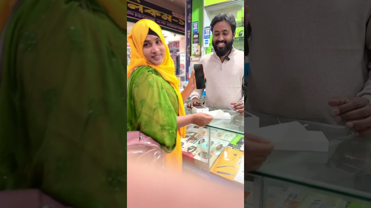 সুমির অনেক কষ্টের টাকা দিয়ে অনেক বড় একটি স্বপ্ন পূরণ হলো বন্ধুরা।
