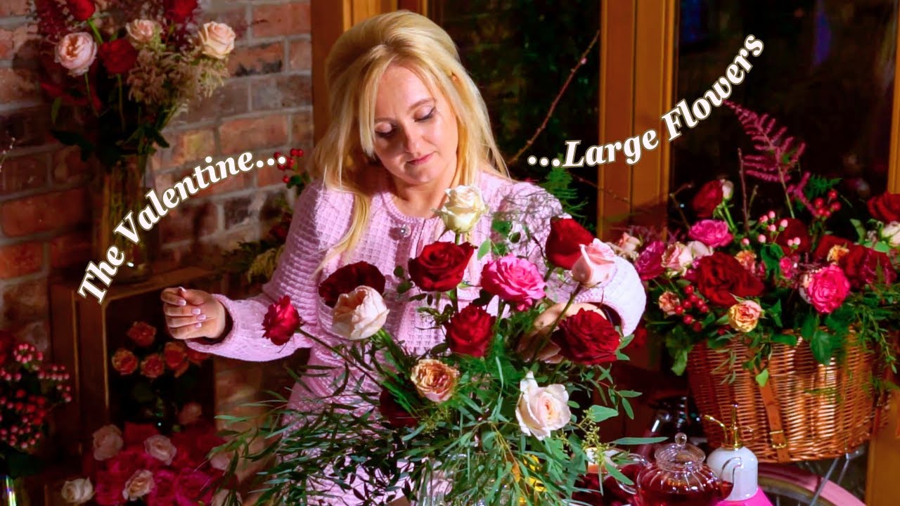 Expert Tips to Arrange a Dozen Roses at Home 🌹 • The Valentine's Large Flowers #SustainableFloristry