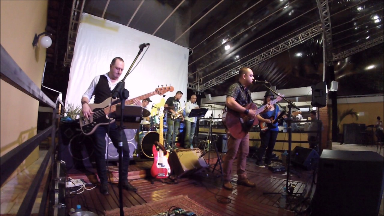 Banda Cover Up - Sesc Morada dos Ba&iacute;s, Especial Metais in Brasa - Son&iacute;fera ilha
