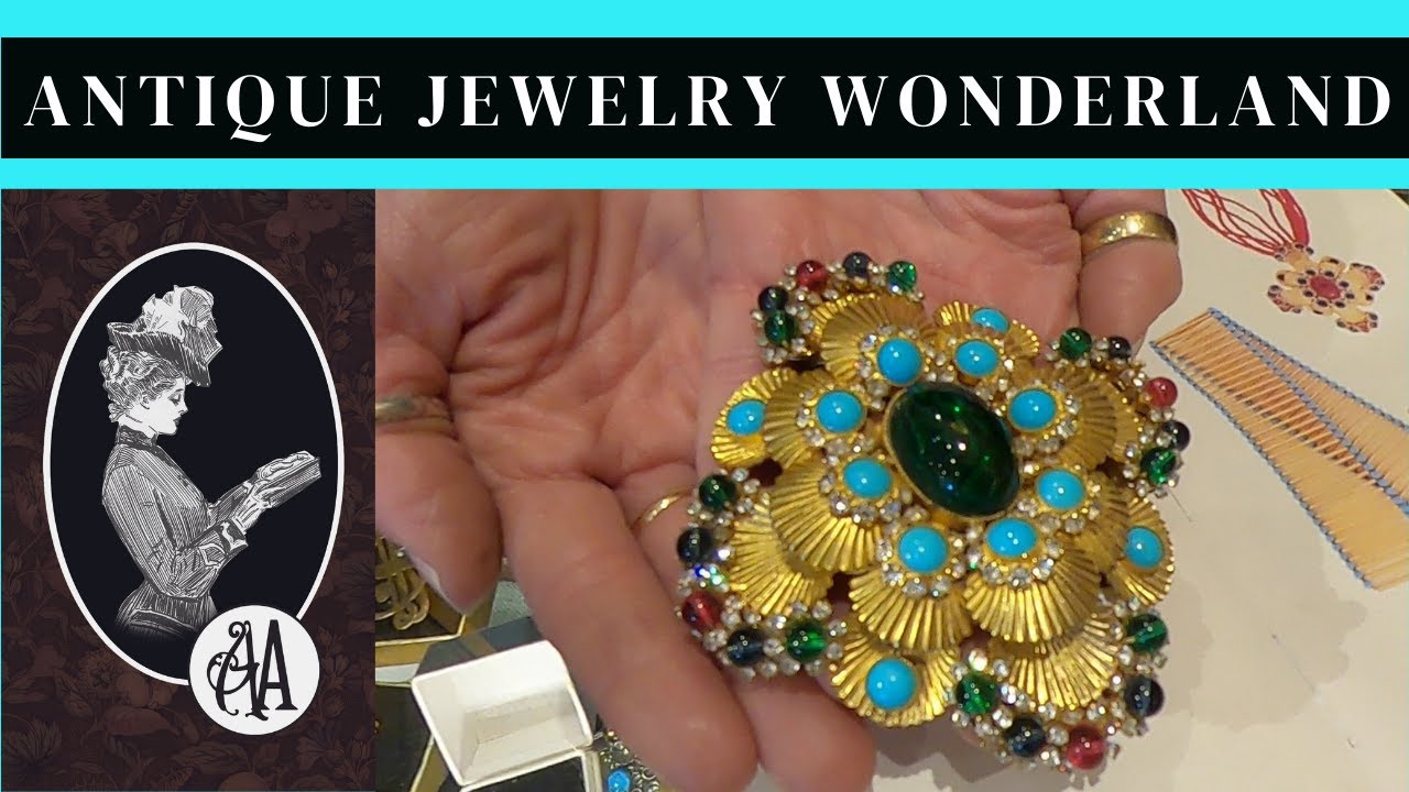 RELAXING MUSIC & BROCANTE ANTIQUING