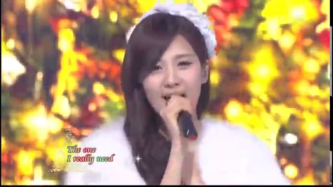 Suzy&Seohyun&Hyorin - All I want for christmas is you @SBS Inkigayo 인기가요 20111225
