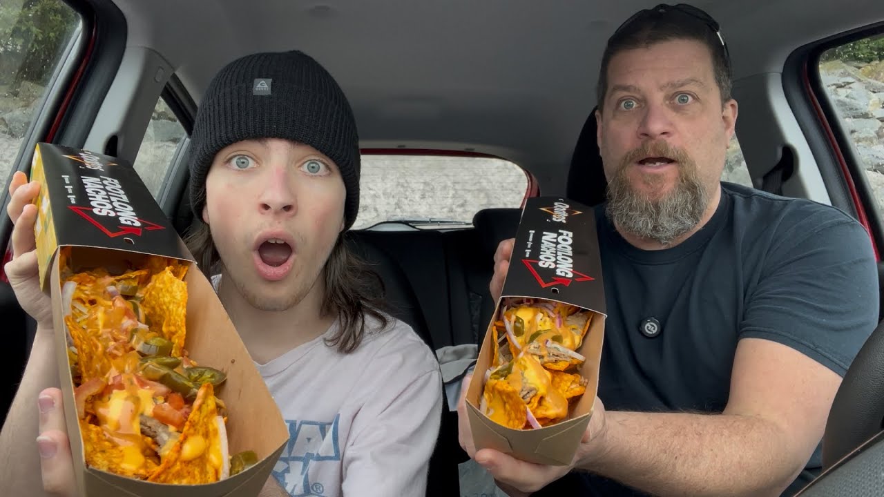 Are Subway&rsquo;s NEW Doritos Footlong Nachos WORTH A TRY?? | Honest Food Review!