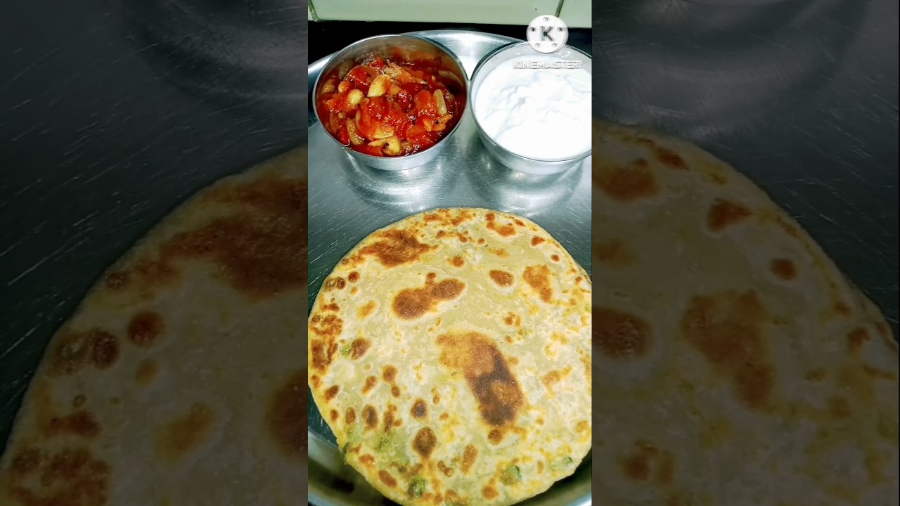 Hare matar ke parathe 