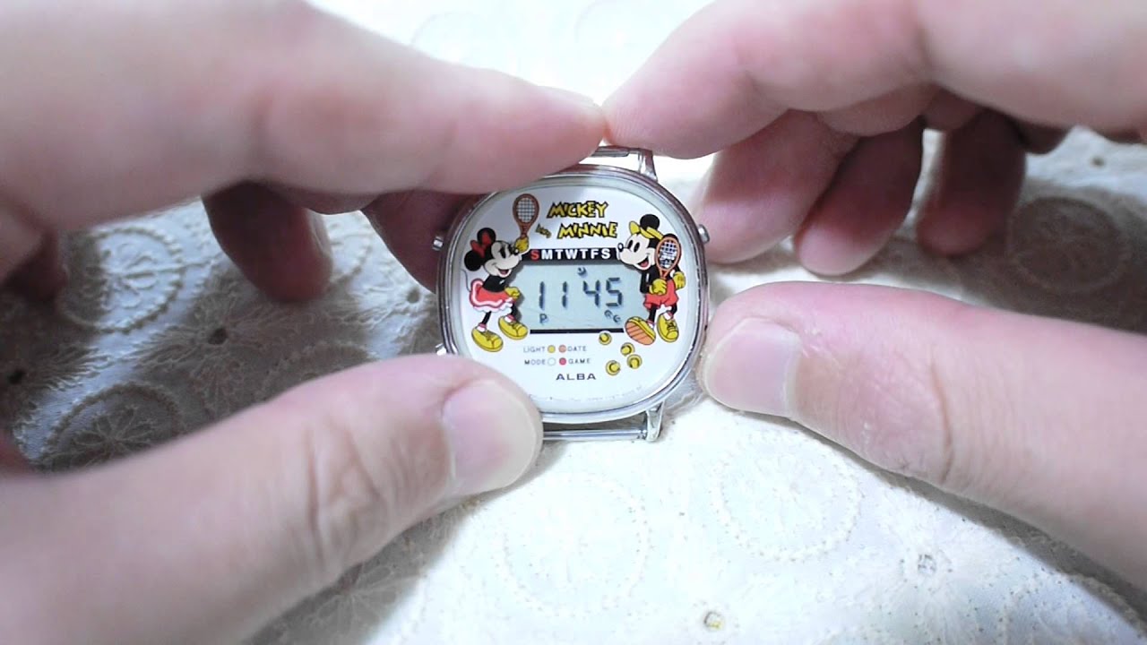MICKEY MOUSE TENNIS SEIKO ALBA vintage wrist watch '80s Japan