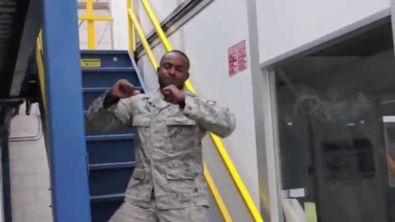 Pharrell Williams - Happy (Military Edition)