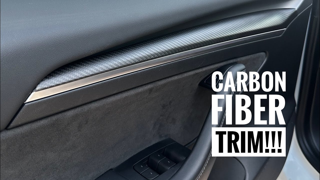 Tesla Model 3 получила отделку из углеродного волокна