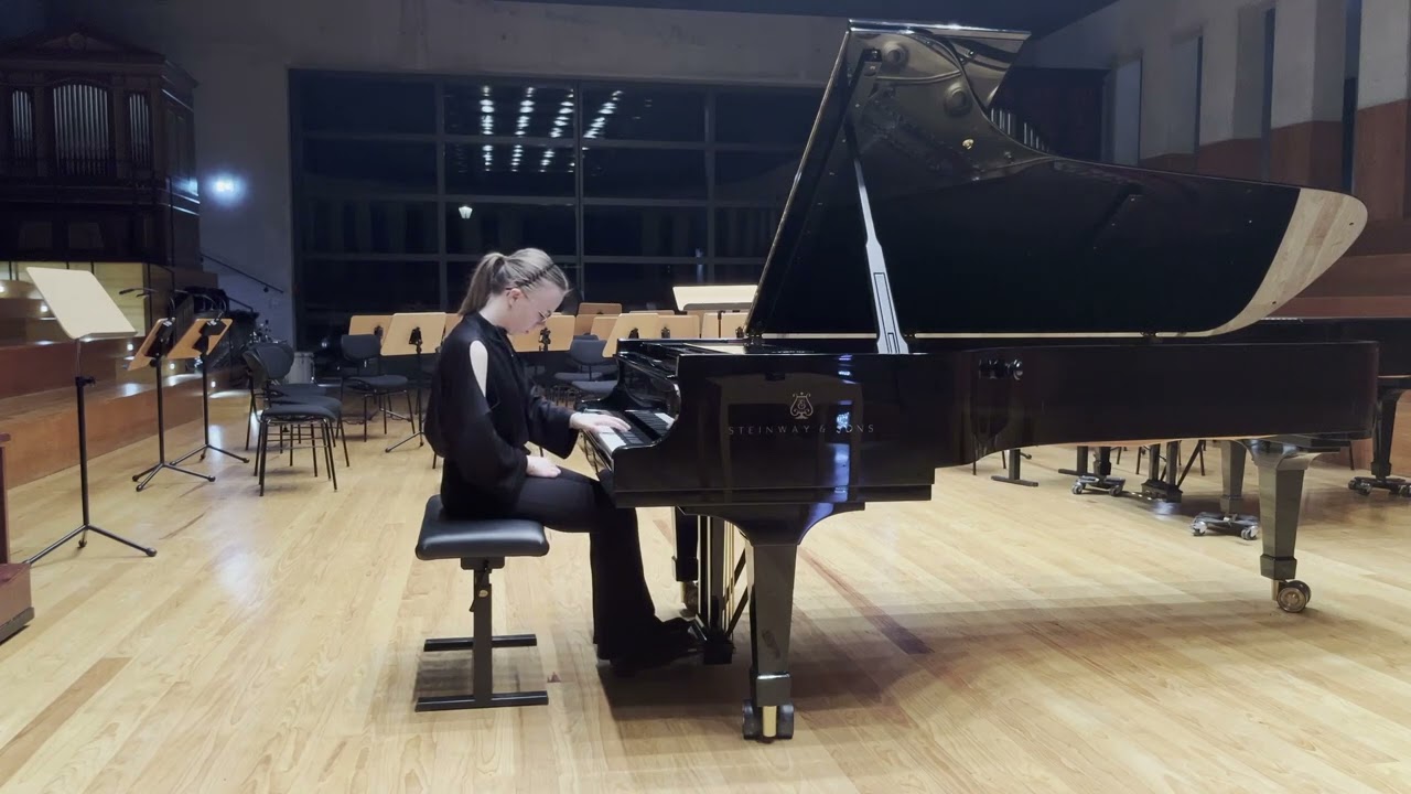 J.S. Bach: Prelude and Fugue c-Minor, BWV 847