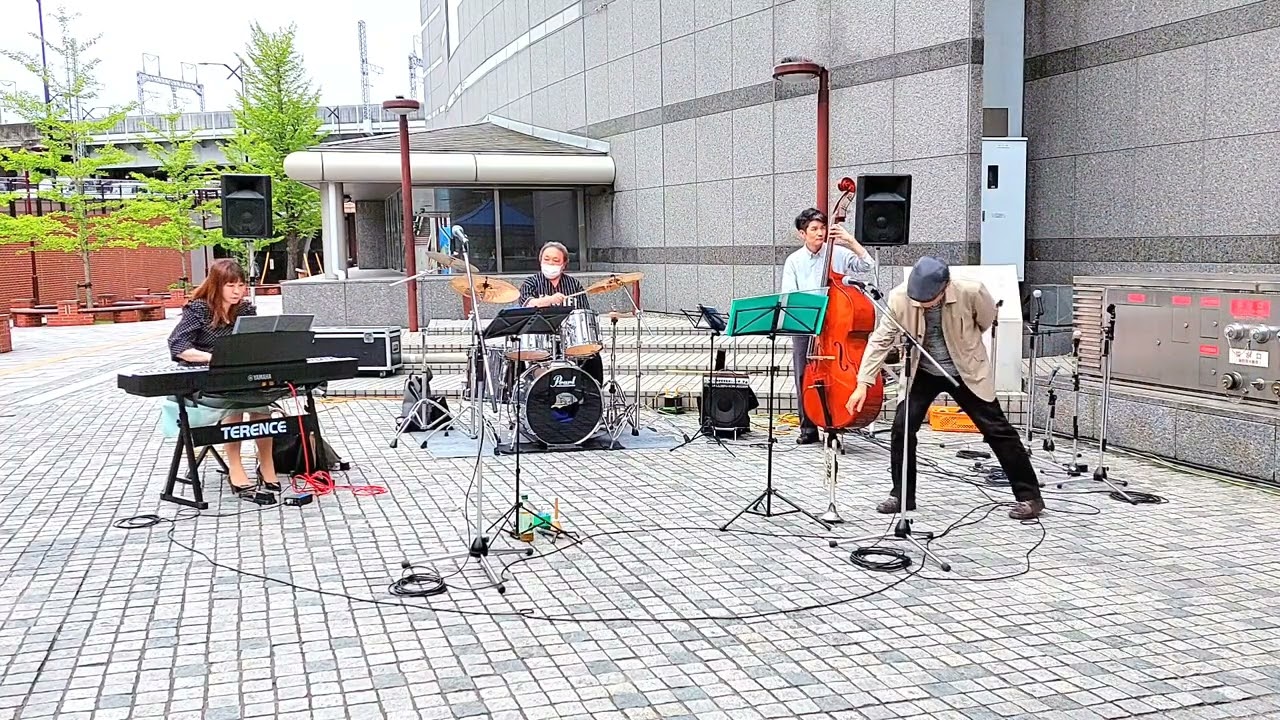 SUNSET  BLUE  とっておきの音楽祭　AER前　2025/6/1
