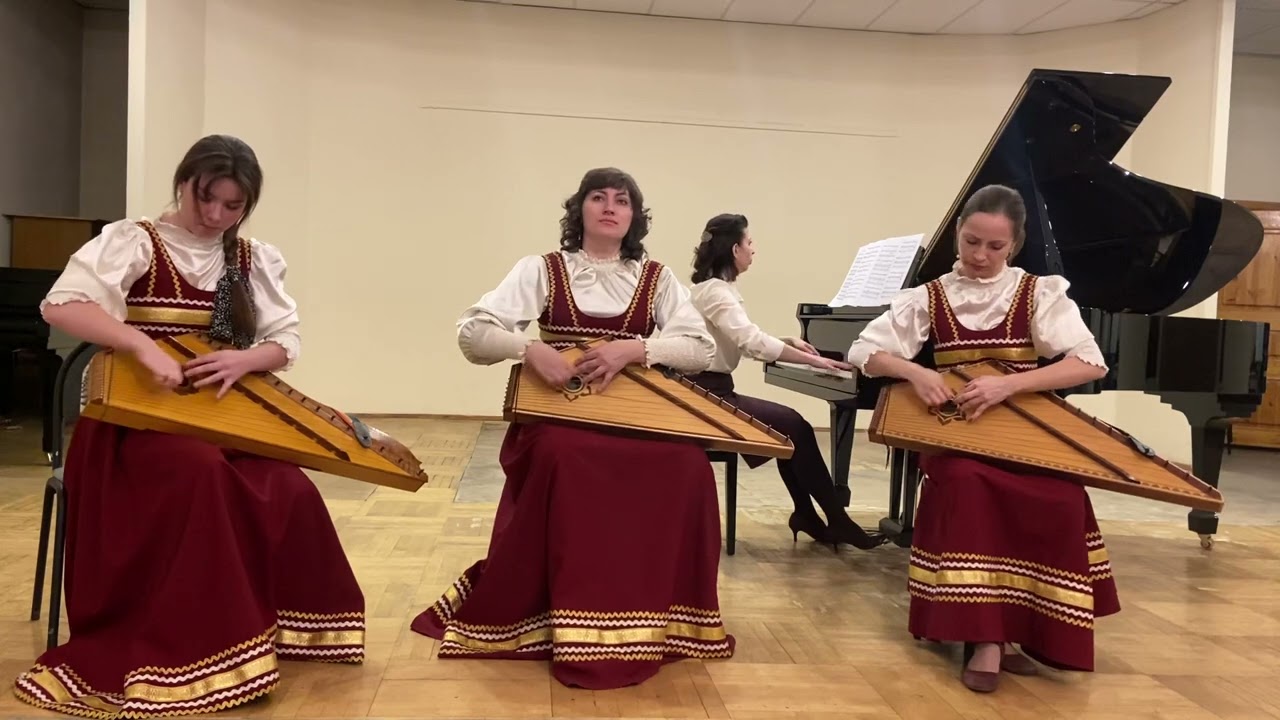 В. Биберган. Хоровод с лешим