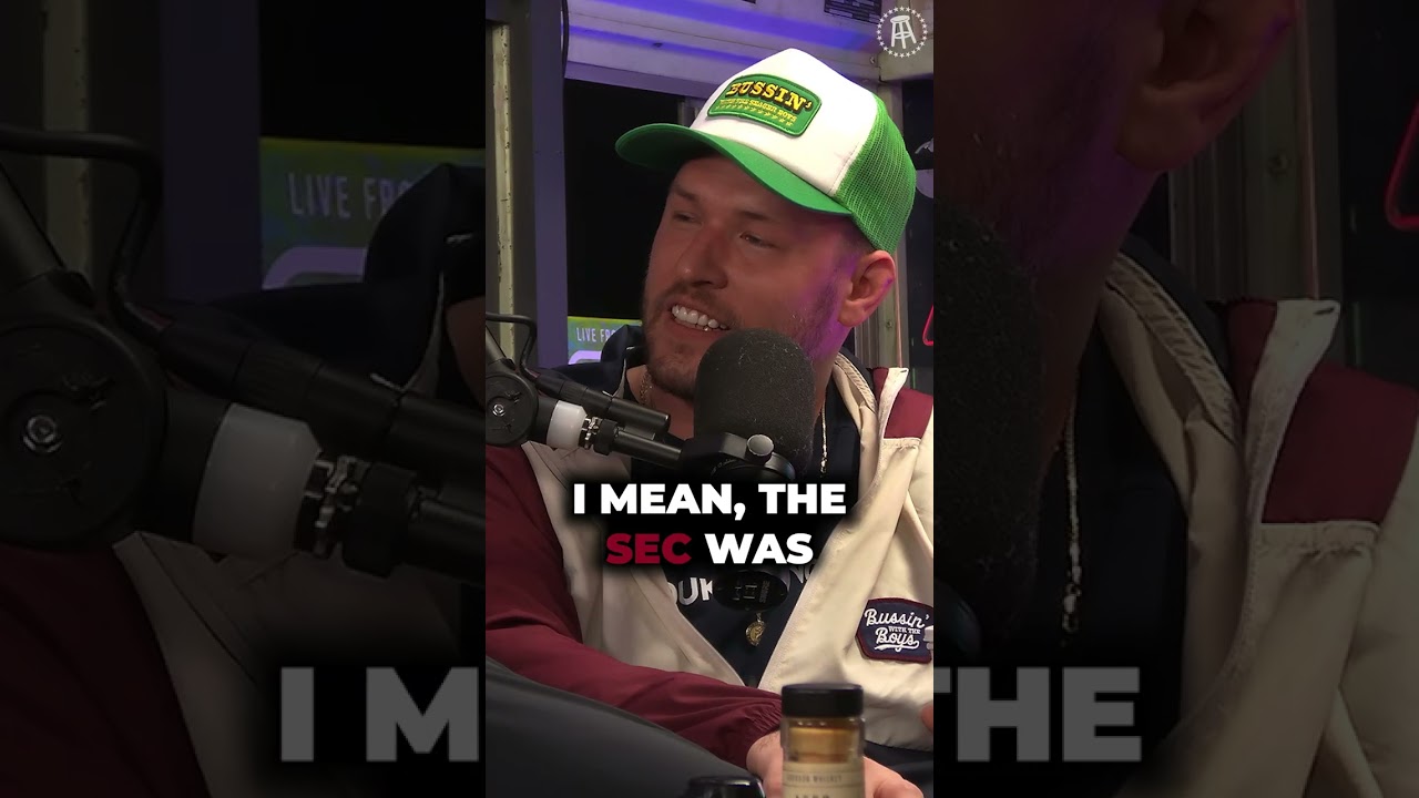 Derrick Henry Explains The CRUCIAL Difference Between College & NFL #shorts  | Bussin' With The Boys