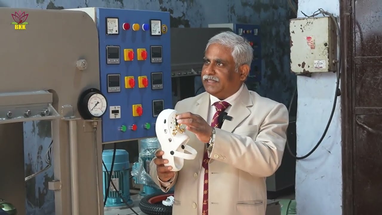 Clogs, Eva Shoes, Sandals, Sports Shoes Manufacturing Business! घरेलू बिजली से चलने वाला लघु उधोग!