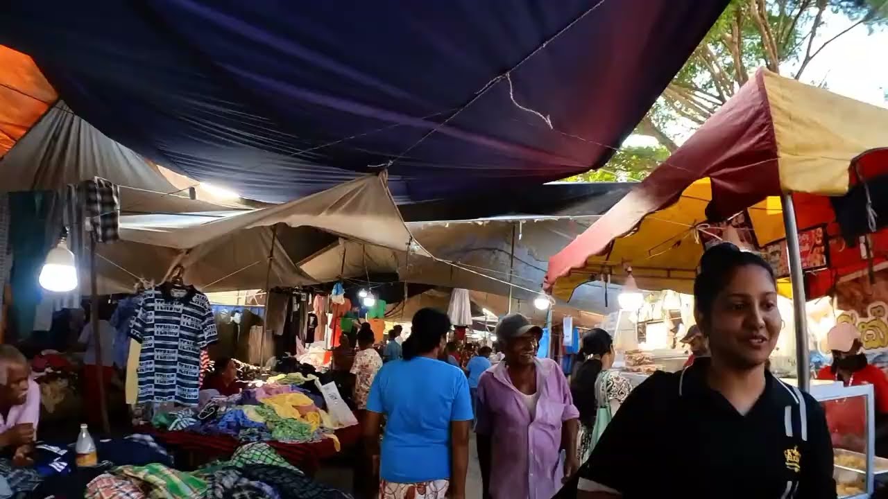 Friday Basar Ja-Ela  / ජා ඇල බසාර්.....#timeshift @lisaandjanaka