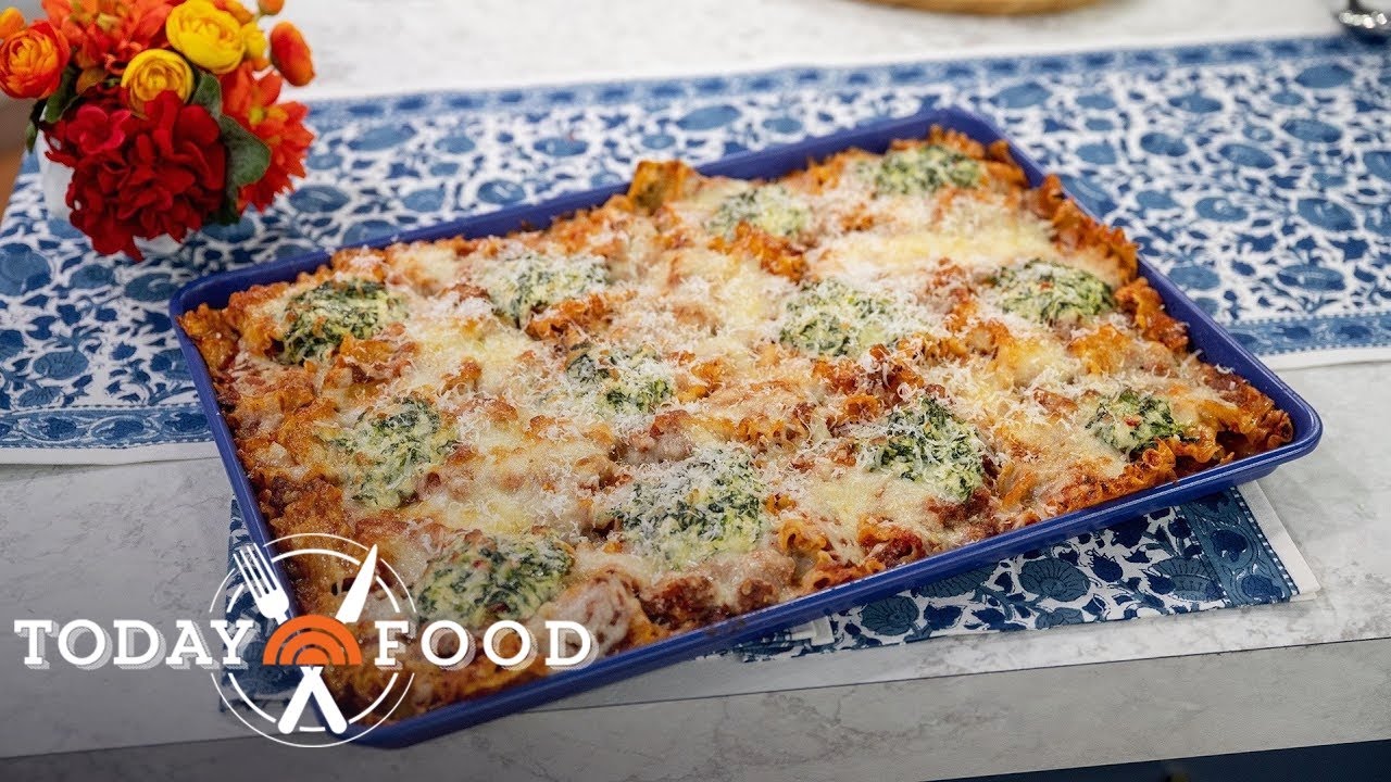 Giada De Laurentiis shows how to make an easy layer-free lasagna