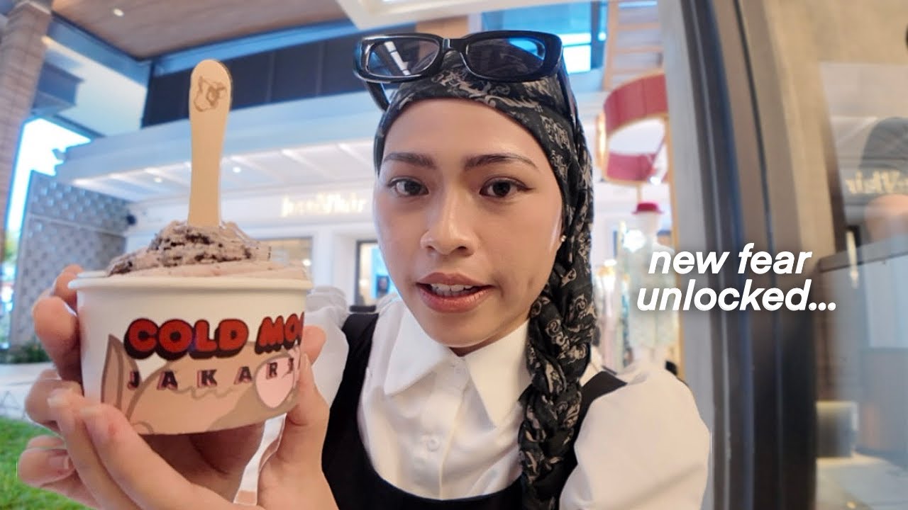 What I Eat in JAKARTA! (we had to evacuate)