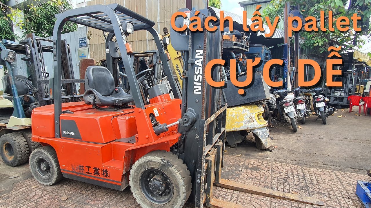 Hướng dẫn lấy pallet cực dễ -Trung Hậu xe nâng