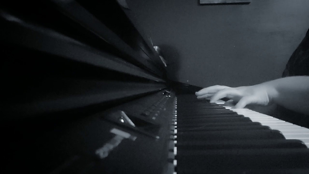 Love Goes On and On by: Lindsey Stirling ft. Amy Lee (Piano Cover)