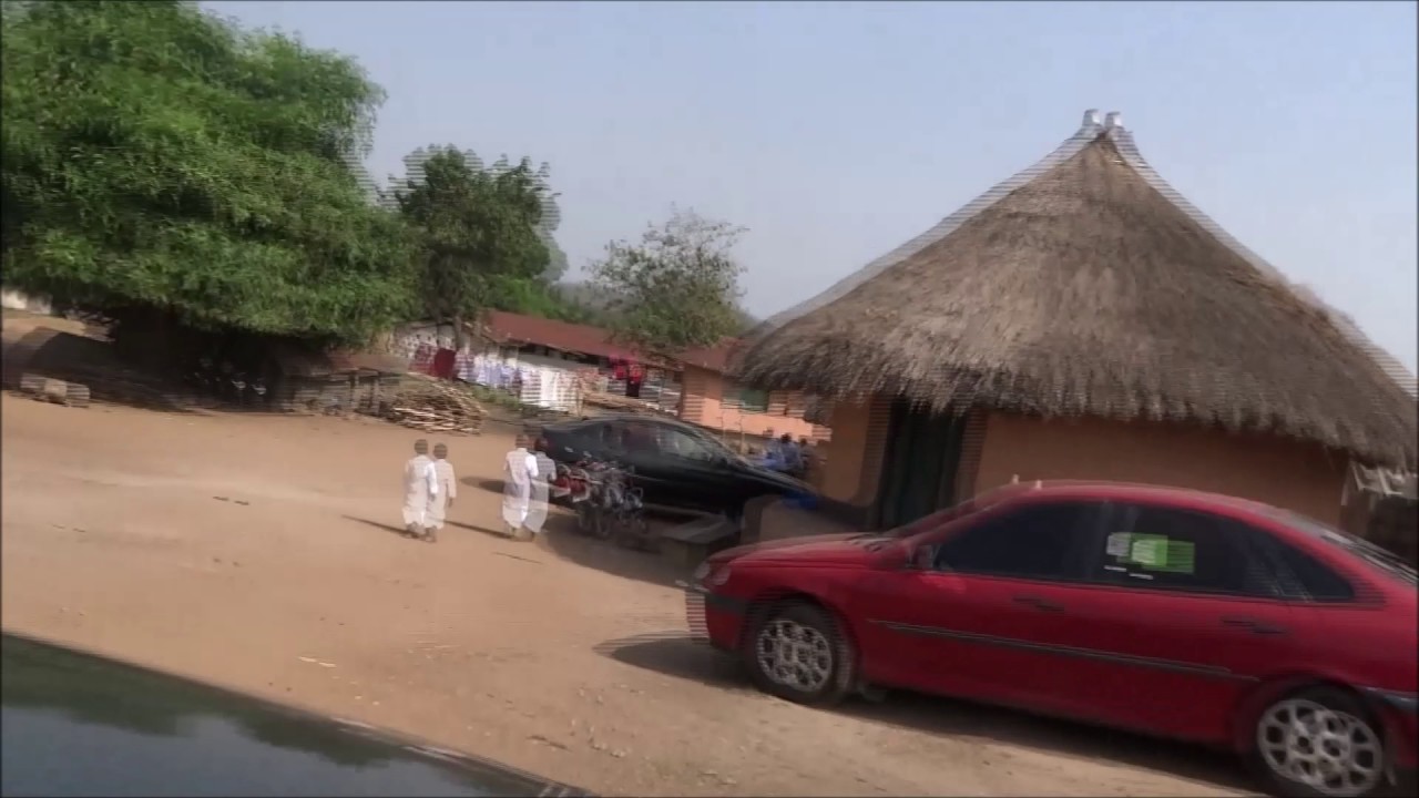 Mosque de Boola a l'inauguration avec Papa Konia Parisien