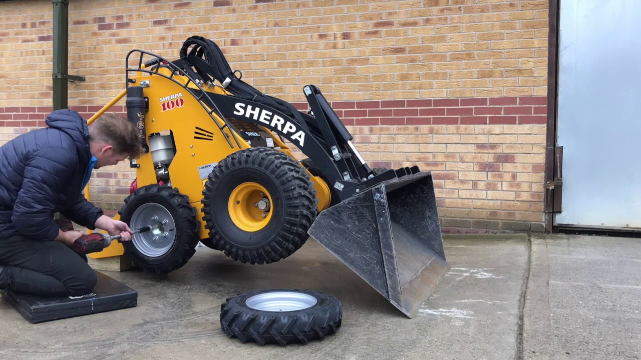 Sherpa PIT STOP! Mini Skidsteer Loader wheel change