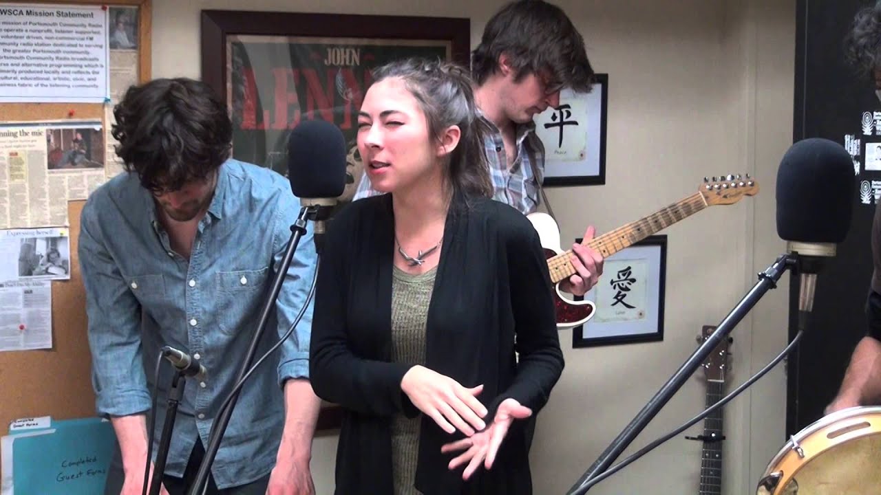Heather Maloney (with Darlingside) 