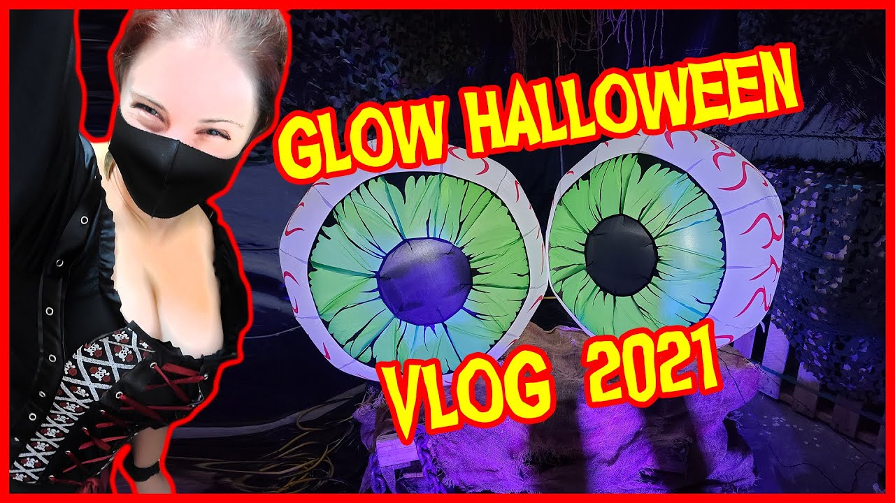 Halloween Store 2021 VLOG Part 2: GLOW HALLOWEEN SUPERSTORE & Party City! Found Our Costumes!