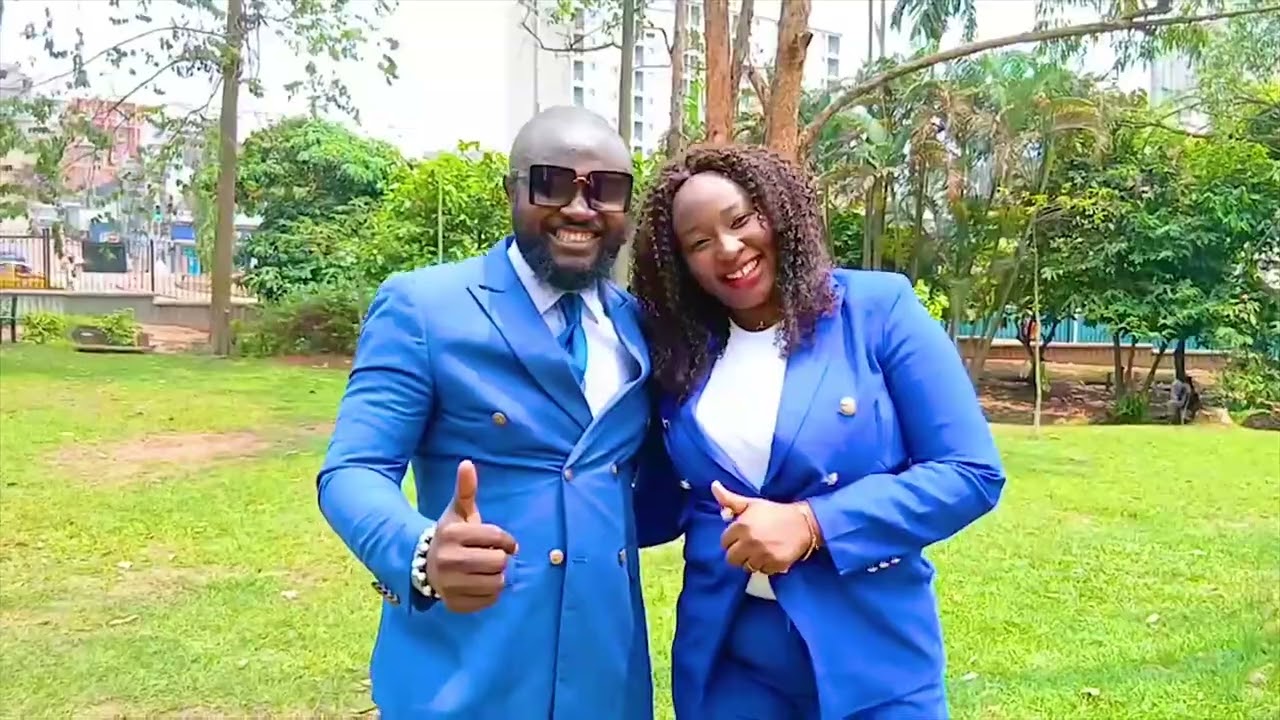 GLORY SHALOM ( MAÎTRE DU TEMPS) CLIP.