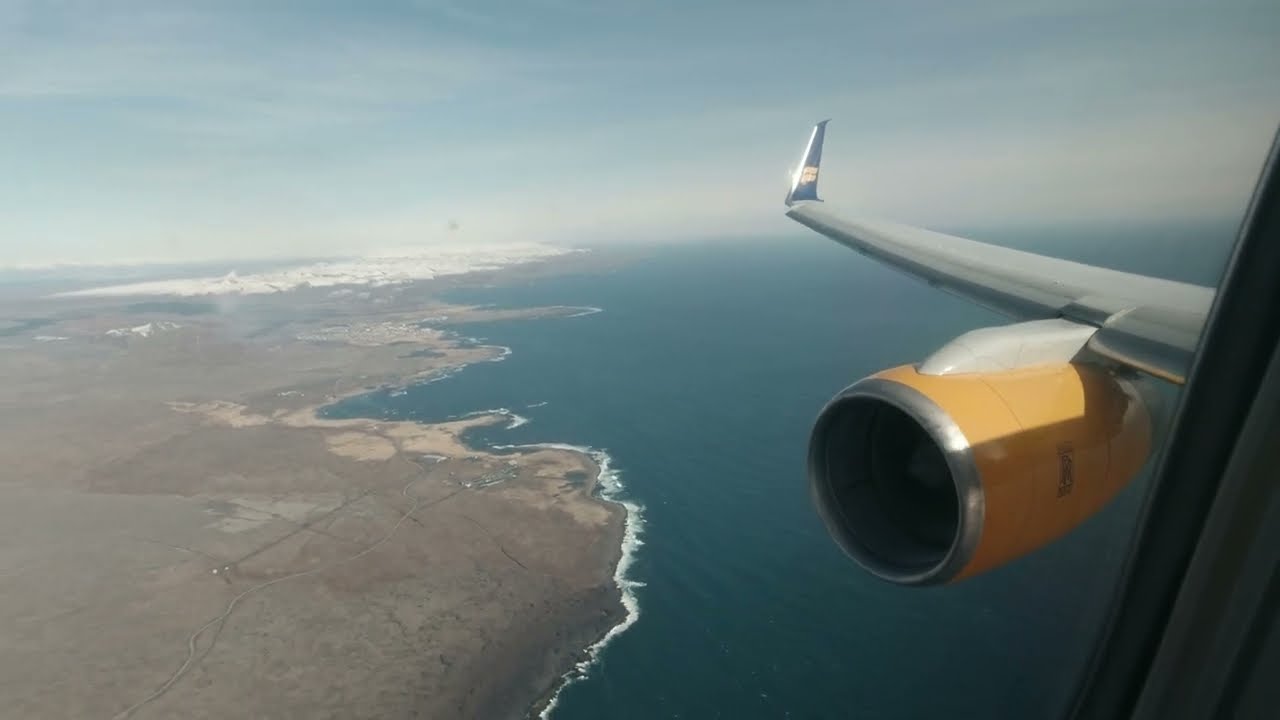 Keflavik Arrival | Icelandair | Boeing 757-200