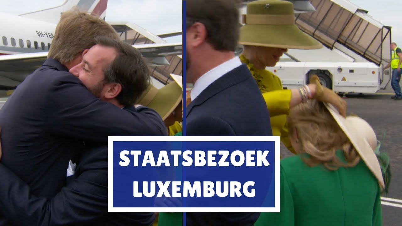 Afvliegende hoed en omhelzing bij ontvangst Luxemburg | Blauw Bloed