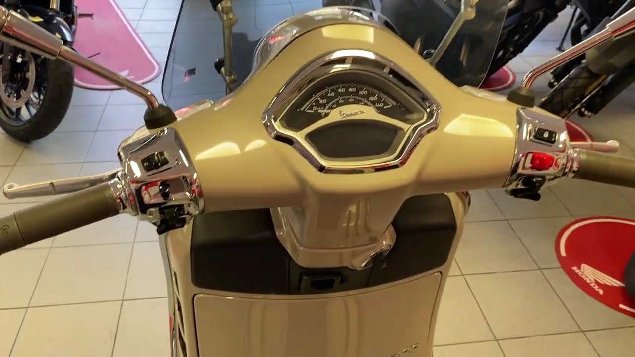 VESPA GU23NXM
