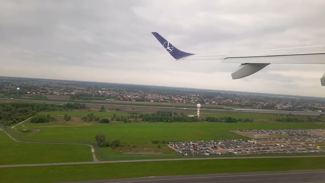 Взлёт из аэропорта Варшава на Embraer ERJ-195