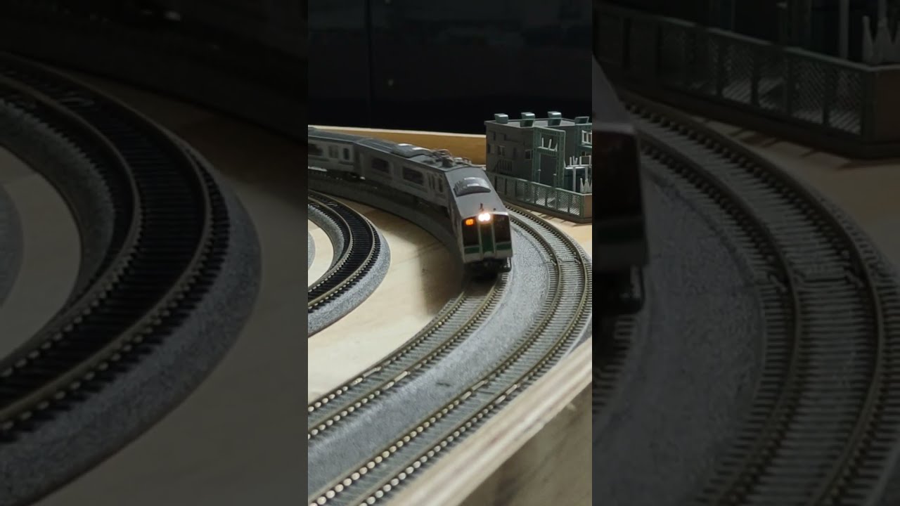 Kato N Scale Series 701-1000 Sendai colours 4 car set / 701系1000番台 仙台色 4両セット