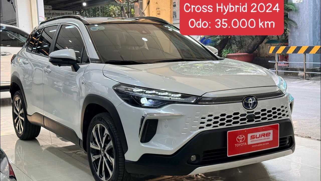Cross Hybrid sản xuất 2024 thiết kế mới chạy 35.000 km, ngập tràn công nghệ