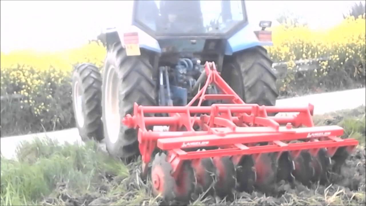 ford 7840 con ripuntatore angeloni
