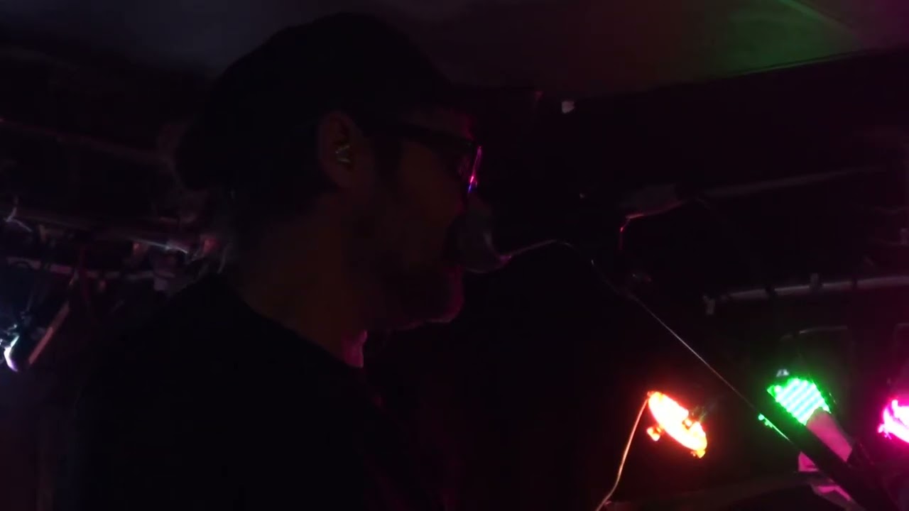 JÄVLIGHETEN LIVE @ HAMNMAGASINET, UMEÅ [Indie Rock]