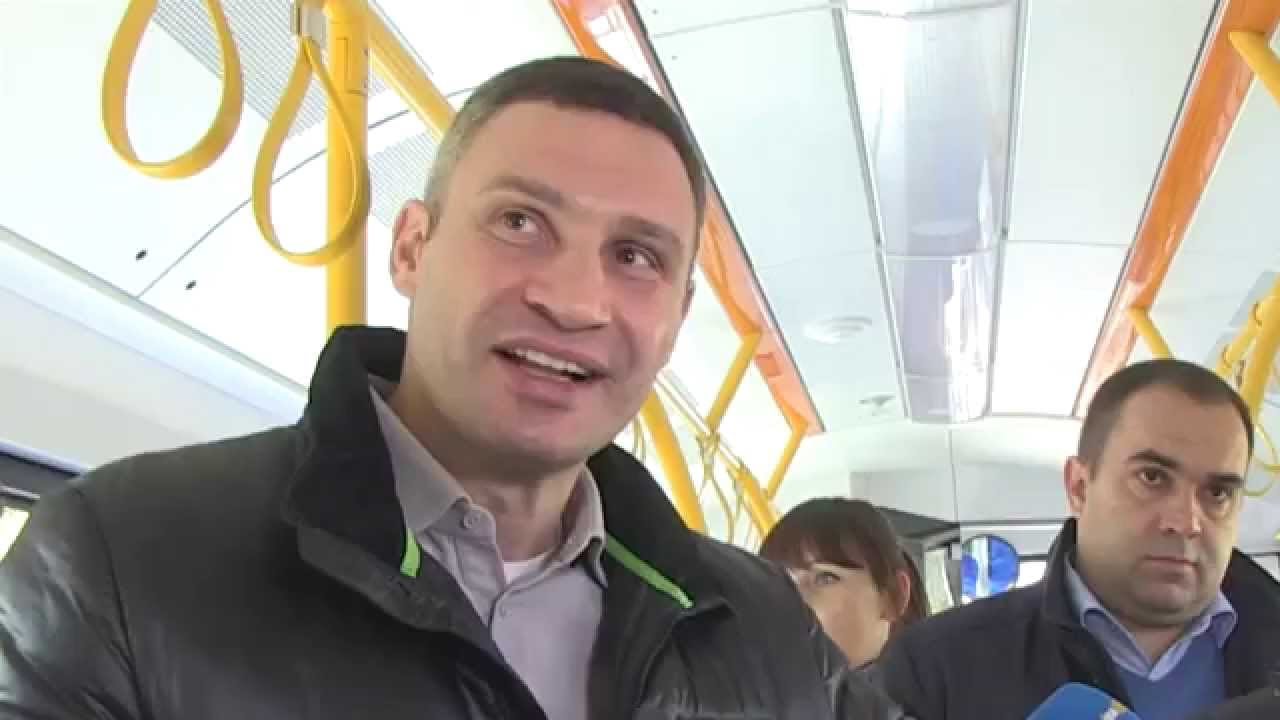 Кличко на Параді трамваїв презентував новий польський трамвай Pesa