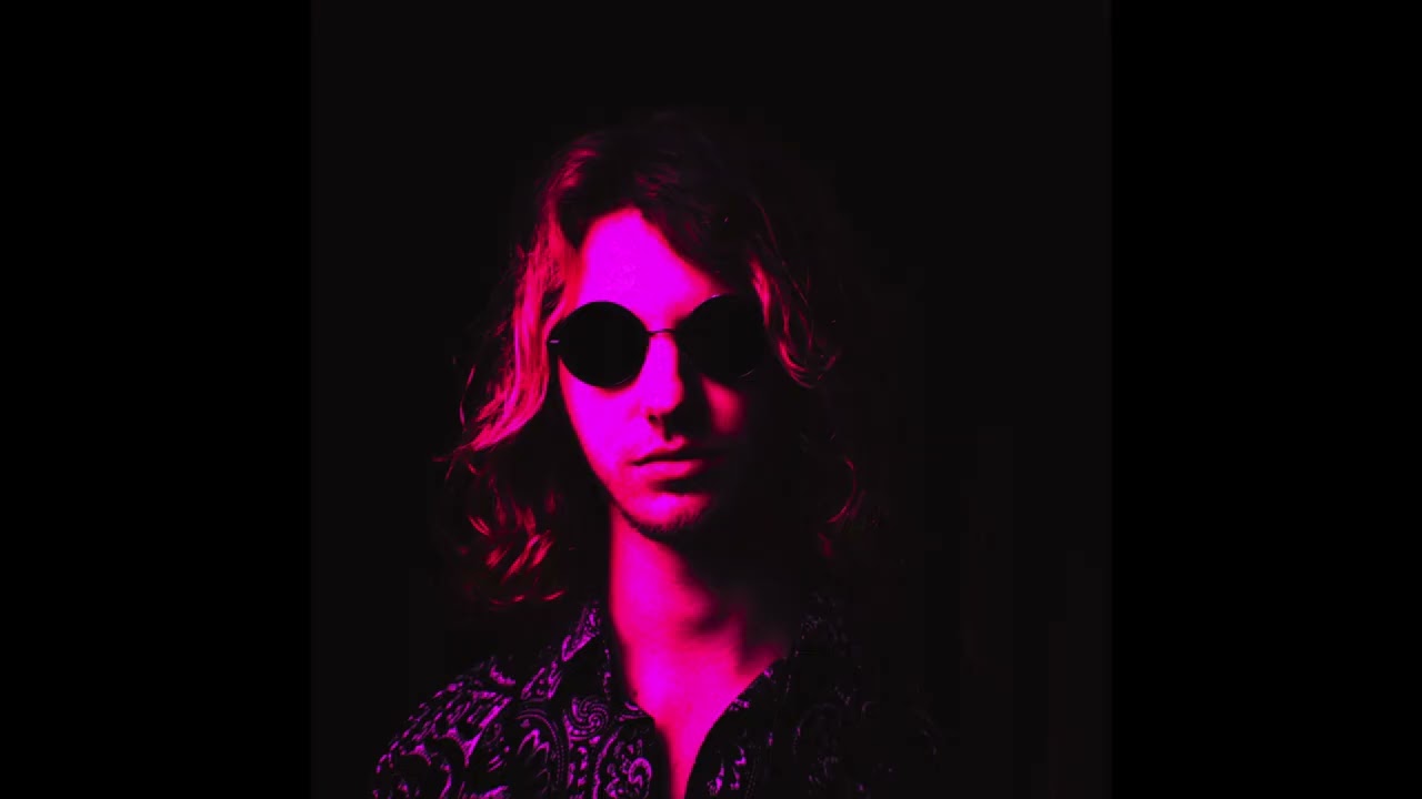 Jemmi Hazeman - I Am The Walrus (The Beatles Cover)