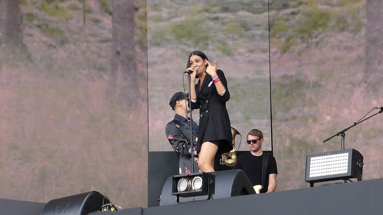 Nadine Shah - Fool (live at British Summer Time 2019, London)
