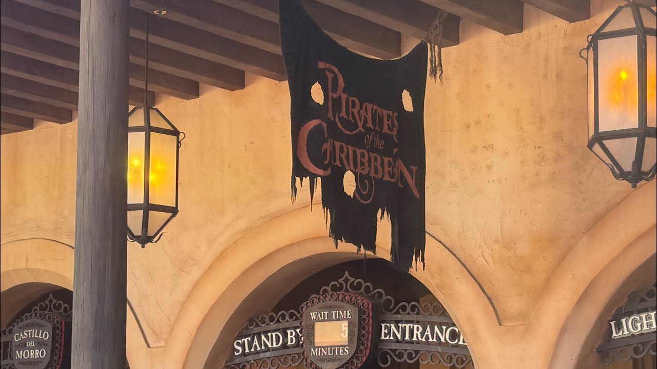 Pirates of the Caribbean - Full Ride (Magic Kingdom)