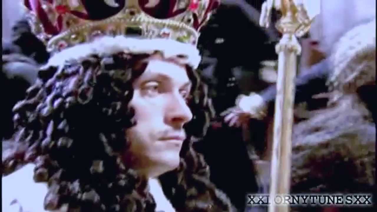 House of Stuart // Broken Crown