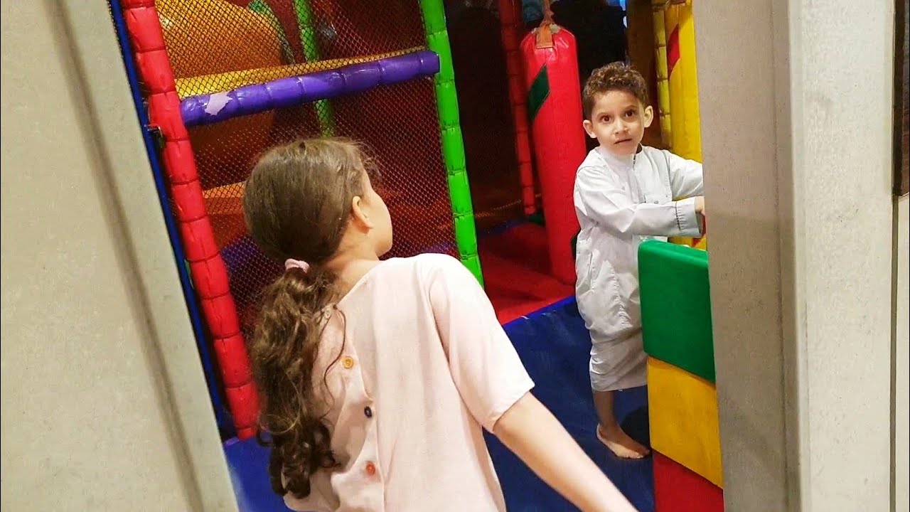 رحنا مطعم فيه ألعاب || أخيراً تحققت أمنيتهم || - 225 -