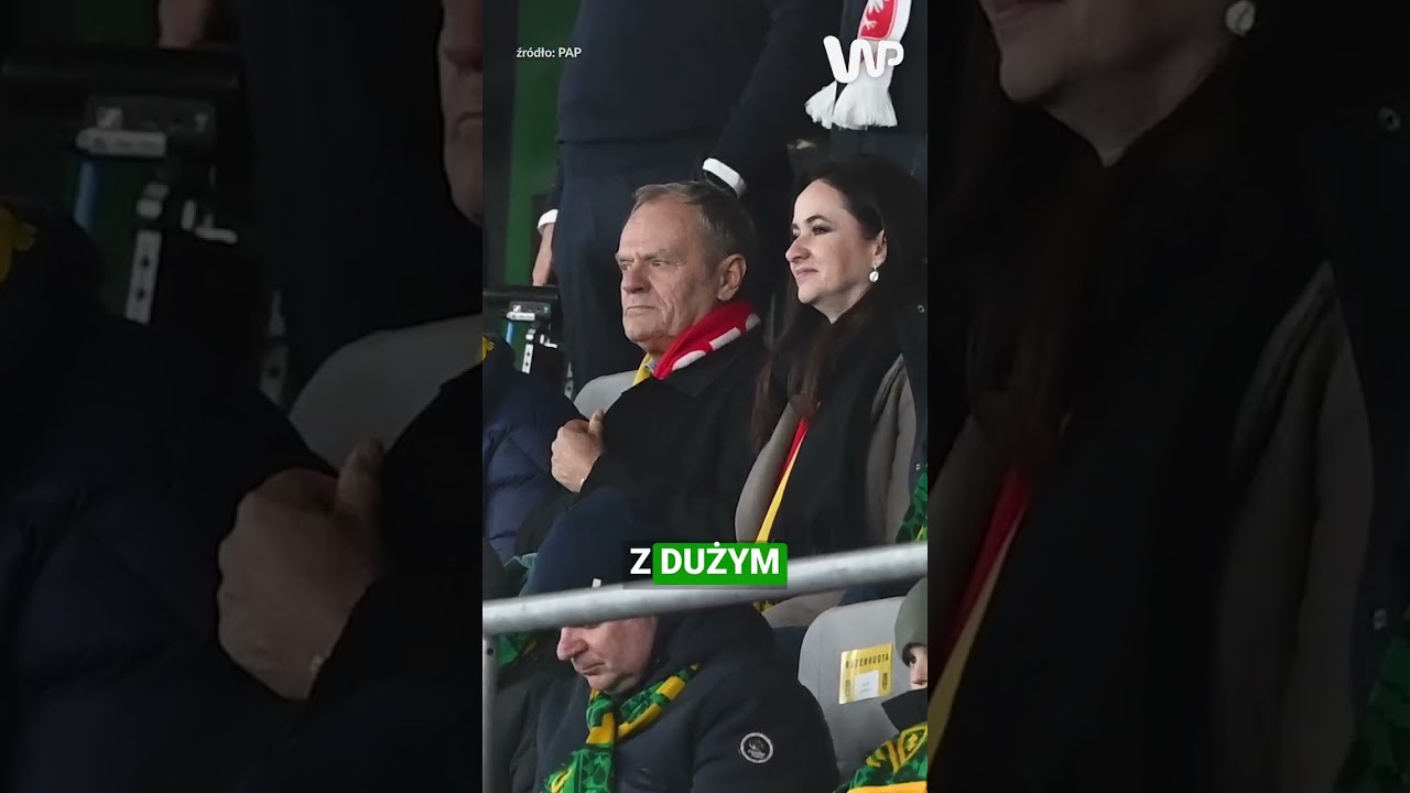 Z trybun padły wyzwiska! Tak Tusk zareagował na zachowanie kibiców podczas meczu Polaków!