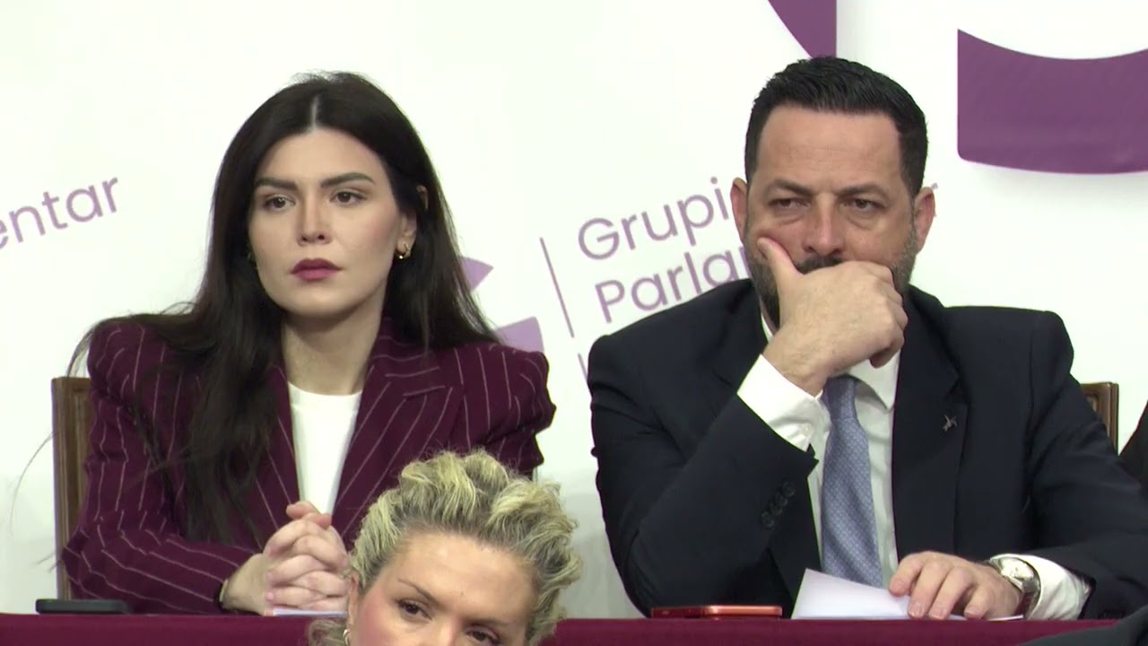 Kryeministri Edi Rama, në mbledhjen e grupit parlamentar te Partisë Socialiste