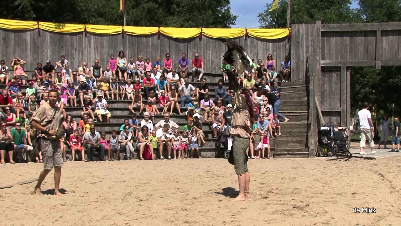 Cock 47   Archeon roofvogelshow