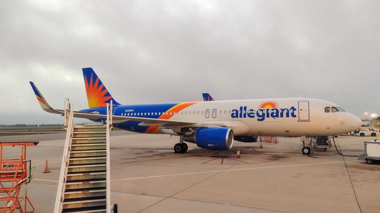 Allegiant Air A320 N284NV Boarding in Punta Gorda FL