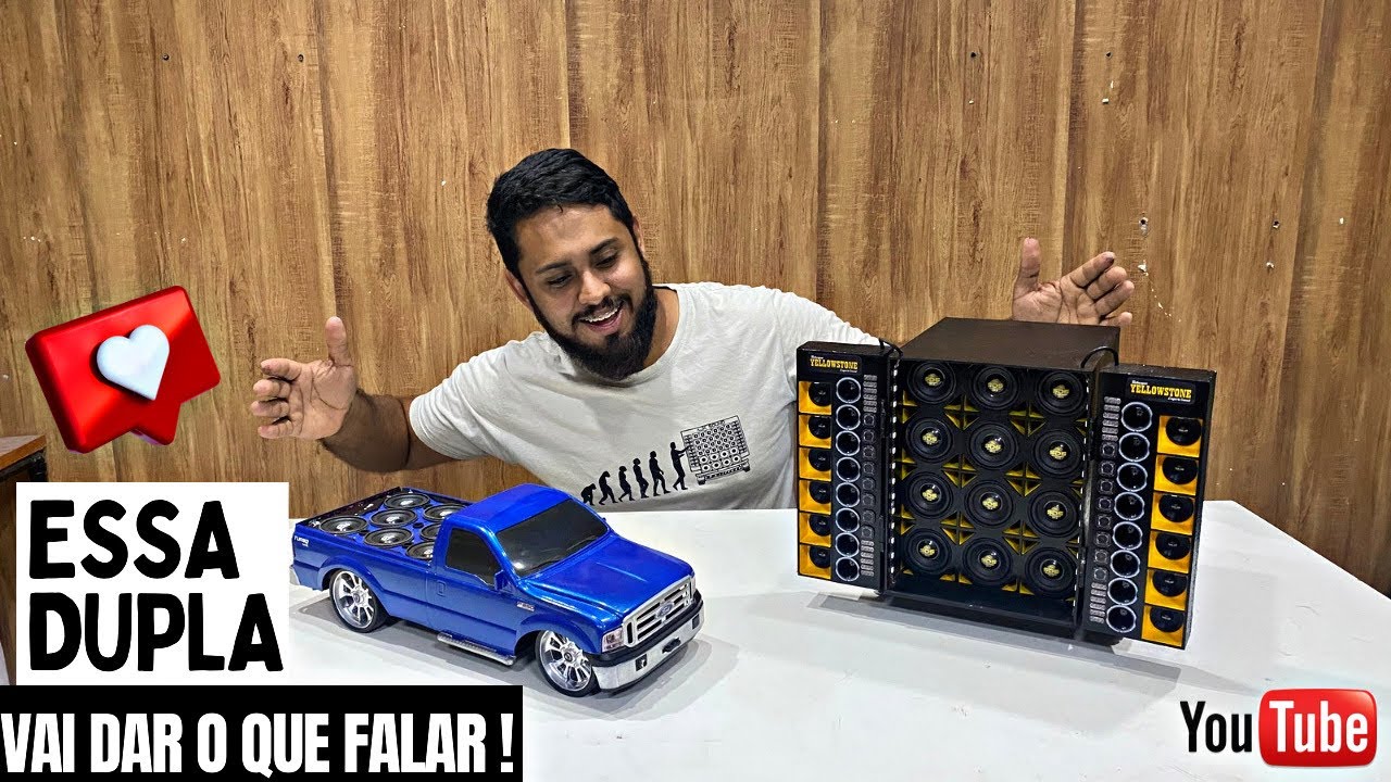 Só as máquinas na mesa 