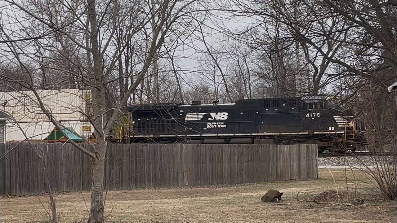 NS 4176 leads NS 223? (St Louis, MO to Atlanta, GA) eastbound 2/21/26 1:00 PM