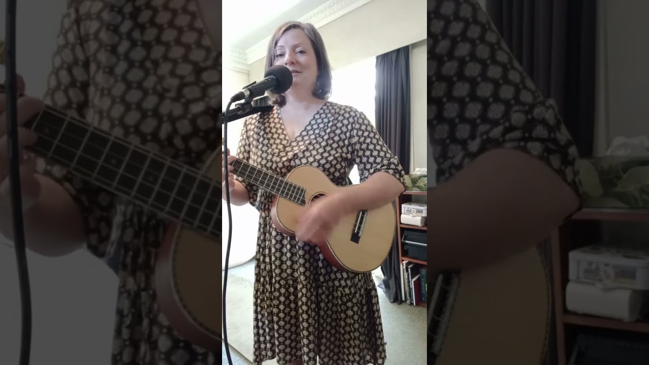 Sparks (Coldplay) - Saskia Scott *ukulele cover 